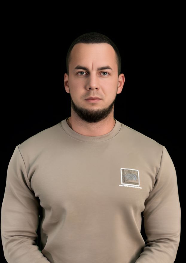 Андрей Савельев